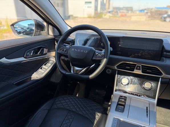 Exeed TXL I Рестайлинг с пробегом 2023 года, цена 2 145 000 рублей, 42778 км, внедорожник, Автокод Объявления