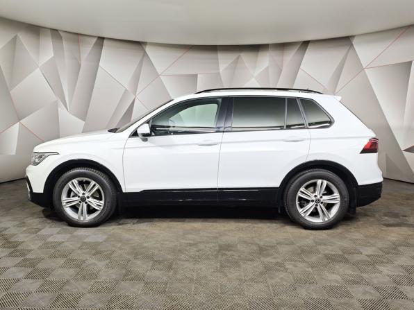 Volkswagen Tiguan II Рестайлинг с пробегом 2021 года, цена 2 555 000 рублей, 96583 км, внедорожник, Автокод Объявления