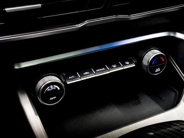 Geely Coolray I с пробегом 2023 года, цена 1 850 000 рублей, 61905 км, внедорожник, Автокод Объявления