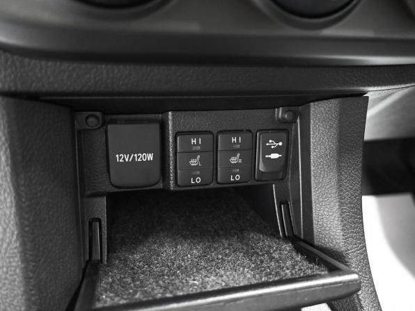 Toyota Corolla XI (E160 E170 E180) с пробегом 2013 года, цена 1 195 000 рублей, 152241 км, седан, Автокод Объявления