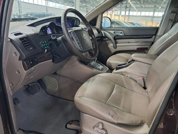 SsangYong Korando Turismo I с пробегом 2013 года, цена 1 700 000 рублей, 286725 км, минивэн, Автокод Объявления