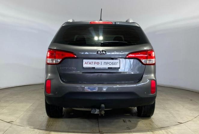 Kia Sorento II Рестайлинг с пробегом 2014 года, цена 1 650 000 рублей, 228236 км, внедорожник, Автокод Объявления