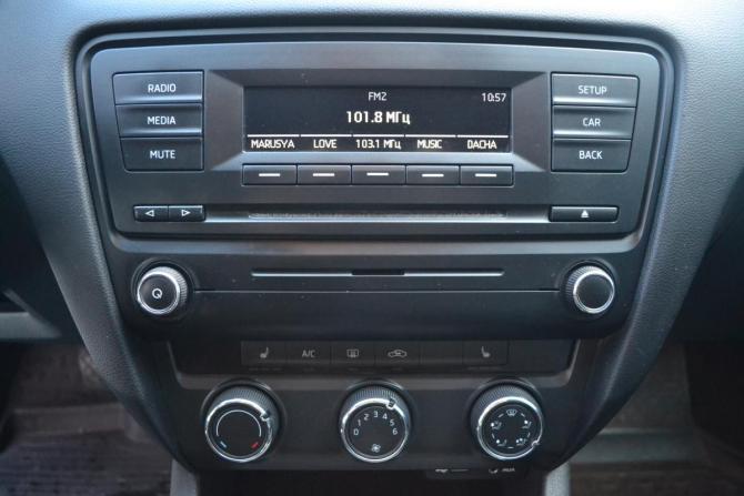 Skoda Octavia III (A7) с пробегом 2014 года, цена 890 000 рублей, 216250 км, лифтбек, Автокод Объявления