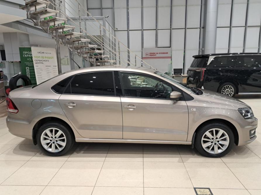 Volkswagen Polo V Рестайлинг Казань  - изображение 5
