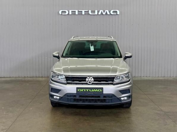 Volkswagen Tiguan II с пробегом 2018 года, цена 2 027 000 рублей, 188000 км, внедорожник, Автокод Объявления
