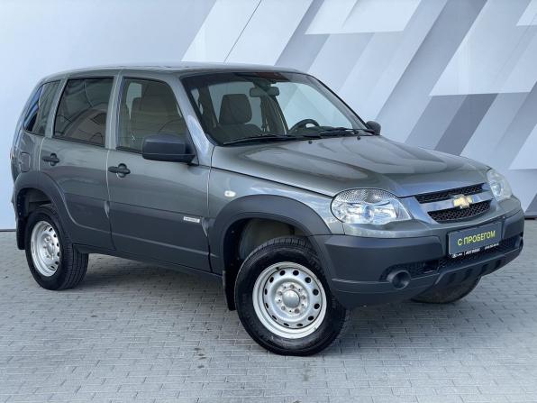 Chevrolet Niva I Рестайлинг с пробегом 2017 года, цена 795 000 рублей, 87253 км, внедорожник, Автокод Объявления