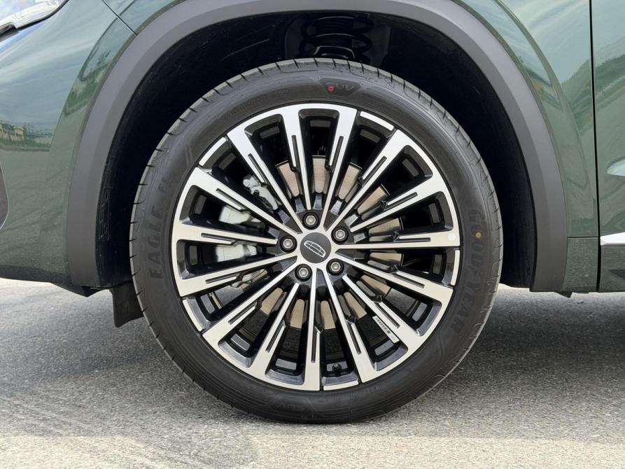 Geely Monjaro I Рестайлинг 2 Казань  - изображение 7