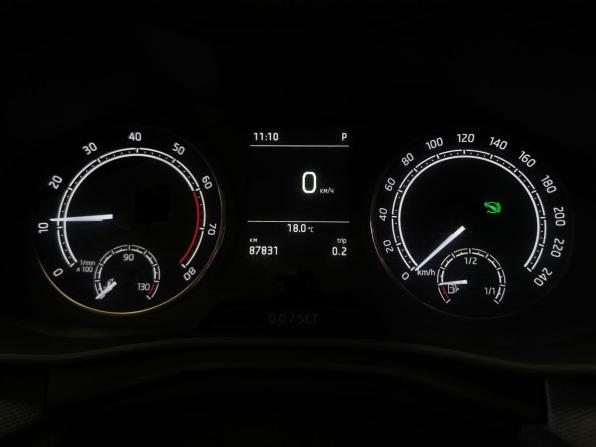 Skoda Rapid II с пробегом 2021 года, цена 1 455 150 рублей, 87831 км, лифтбек, Автокод Объявления