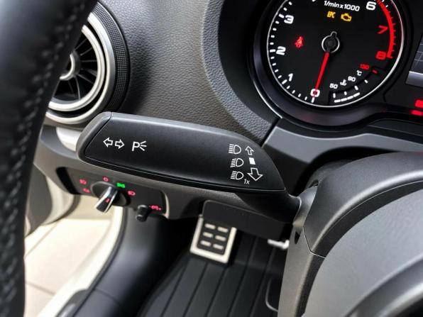 Audi A3 III (8V) с пробегом 2014 года, цена 1 348 000 рублей, 222040 км, седан, Автокод Объявления