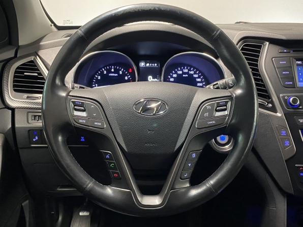 Hyundai Santa Fe III Рестайлинг с пробегом 2017 года, цена 1 725 000 рублей, 135222 км, внедорожник, Автокод Объявления