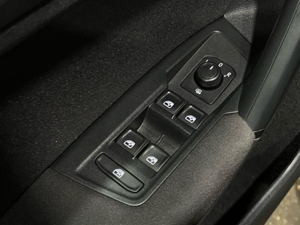 Volkswagen Tiguan II с пробегом 2018 года, цена 2 540 000 рублей, 120495 км, внедорожник, Автокод Объявления