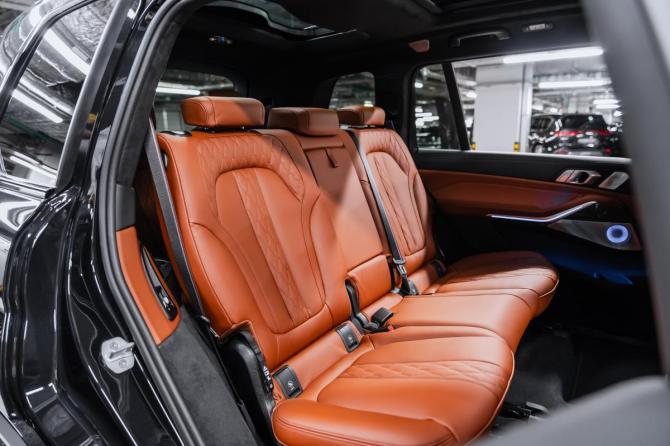 Новый BMW X7 I (G07) Рестайлинг 2026 года, цена 17 800 000 рублей, внедорожник, Автокод Объявления