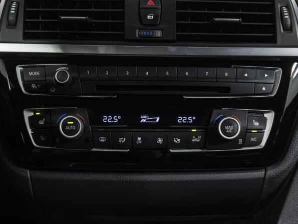BMW 3 серии VI (F3x) Рестайлинг с пробегом 2016 года, цена 2 399 000 рублей, 147000 км, лифтбек, Автокод Объявления