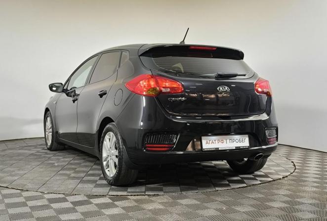 Kia Ceed II Рестайлинг с пробегом 2016 года, цена 1 130 000 рублей, 248971 км, хэтчбек, Автокод Объявления