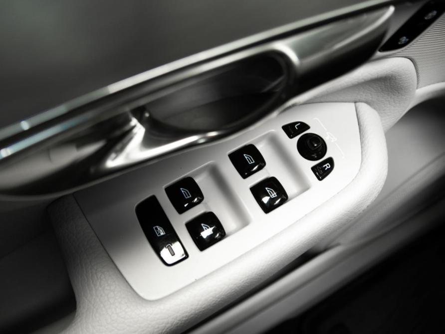 Volvo XC90 II Москва  - изображение 16
