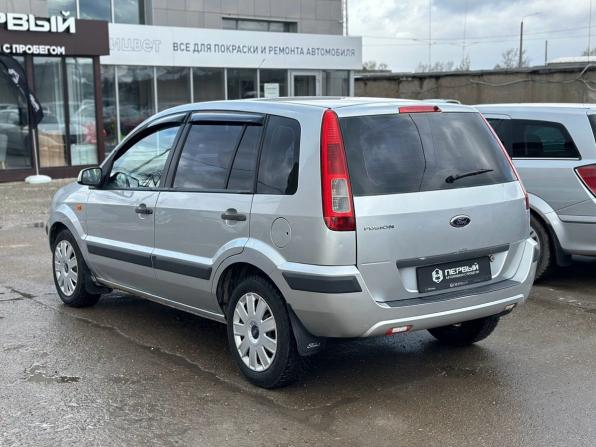 Ford Fusion I Рестайлинг с пробегом 2008 года, цена 310 000 рублей, 221964 км, хэтчбек, Автокод Объявления