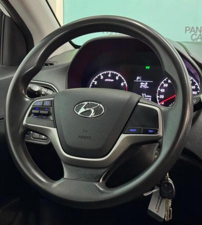 Hyundai Solaris II с пробегом 2018 года, цена 849 000 рублей, 253500 км, седан, Автокод Объявления