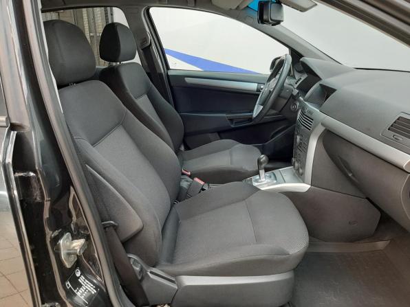 Opel Astra H Рестайлинг с пробегом 2012 года, цена 580 000 рублей, 147844 км, хэтчбек, Автокод Объявления