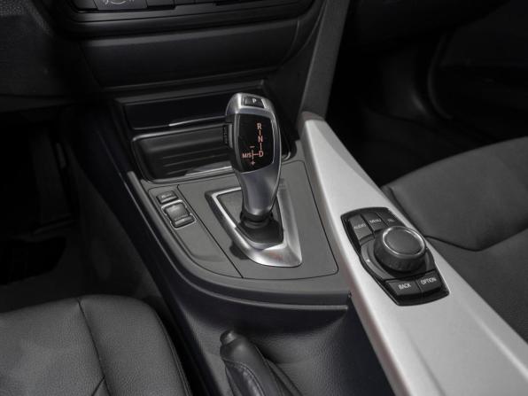 BMW 3 серии VI (F3x) с пробегом 2015 года, цена 2 200 000 рублей, 46453 км, седан, Автокод Объявления