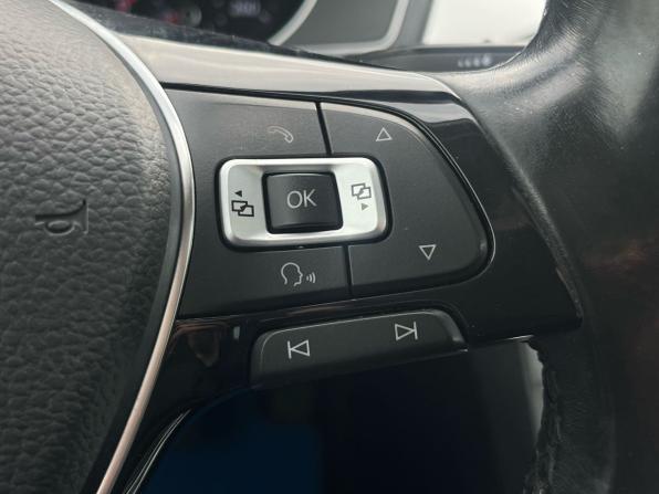 Volkswagen Passat B8 с пробегом 2016 года, цена 1 470 000 рублей, 304764 км, универсал, Автокод Объявления