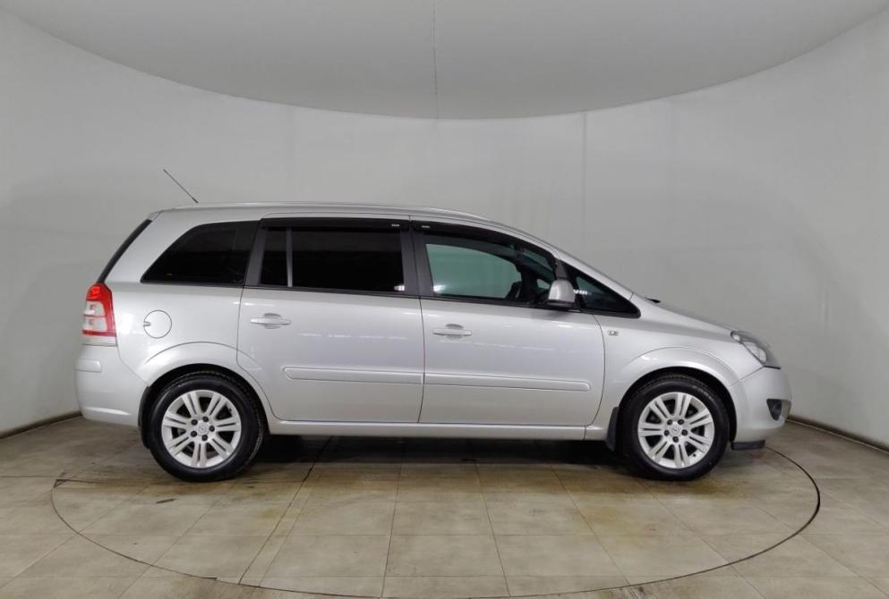 Opel Zafira B Рестайлинг Волгоград  - изображение 4