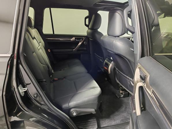Lexus GX II Рестайлинг 2 с пробегом 2019 года, цена 6 299 000 рублей, 97343 км, внедорожник, Автокод Объявления
