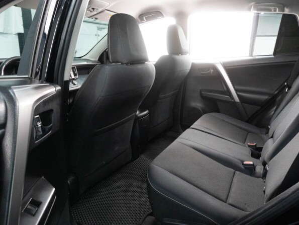 Toyota RAV4 IV (XA40) Рестайлинг с пробегом 2017 года, цена 2 539 000 рублей, 137633 км, внедорожник, Автокод Объявления