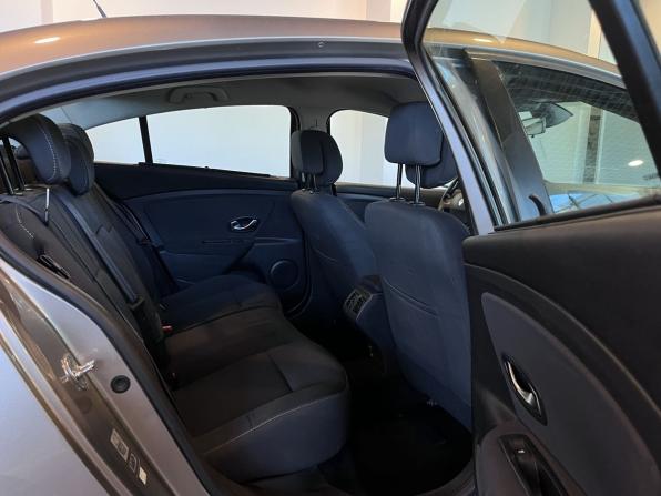 Renault Fluence I с пробегом 2011 года, цена 625 000 рублей, 267220 км, седан, Автокод Объявления