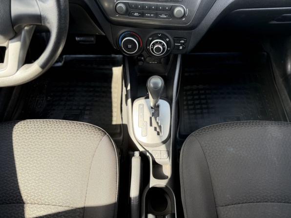 Kia Rio III с пробегом 2012 года, цена 895 000 рублей, 105503 км, хэтчбек, Автокод Объявления