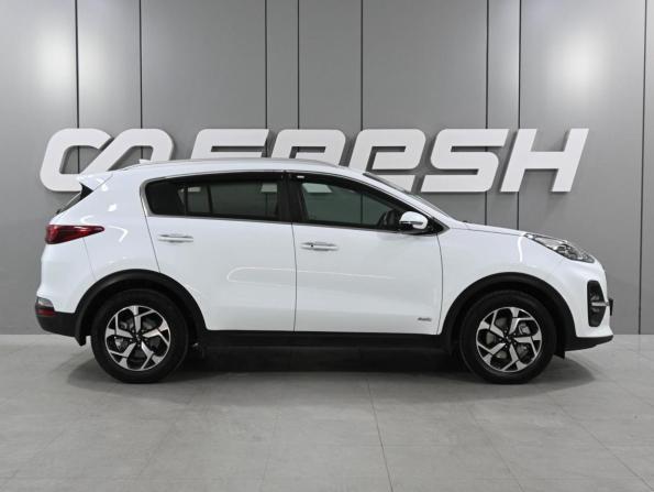 Kia Sportage IV Рестайлинг с пробегом 2018 года, цена 2 379 000 рублей, 90856 км, внедорожник, Автокод Объявления