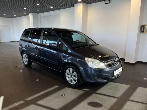 Opel Zafira B Рестайлинг с пробегом 2009 года, цена 522 000 рублей, 234808 км, компактвэн, Автокод Объявления
