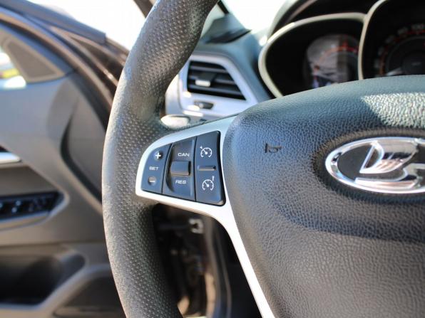 Lada (ВАЗ) Vesta I с пробегом 2018 года, цена 719 000 рублей, 118269 км, седан, Автокод Объявления