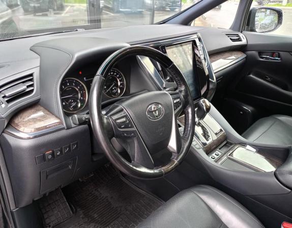Toyota Alphard III Рестайлинг с пробегом 2019 года, цена 3 996 000 рублей, 279593 км, минивэн, Автокод Объявления