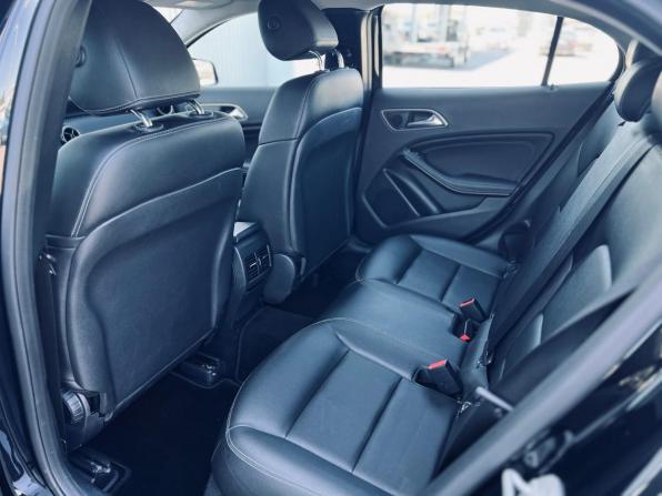 Mercedes-Benz GLA I (X156) с пробегом 2015 года, цена 1 950 000 рублей, 110000 км, внедорожник, Автокод Объявления