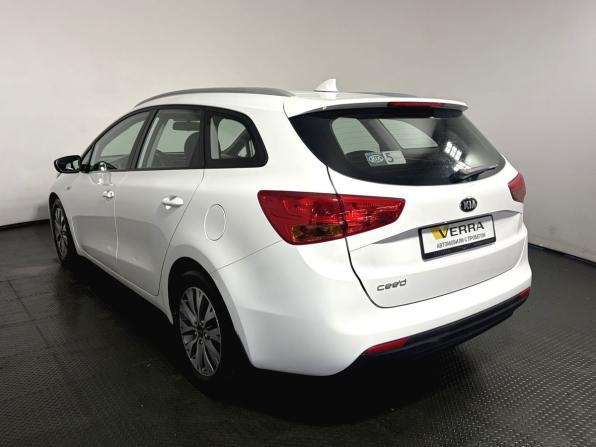 Kia Ceed II Рестайлинг с пробегом 2017 года, цена 1 450 000 рублей, 78000 км, универсал, Автокод Объявления