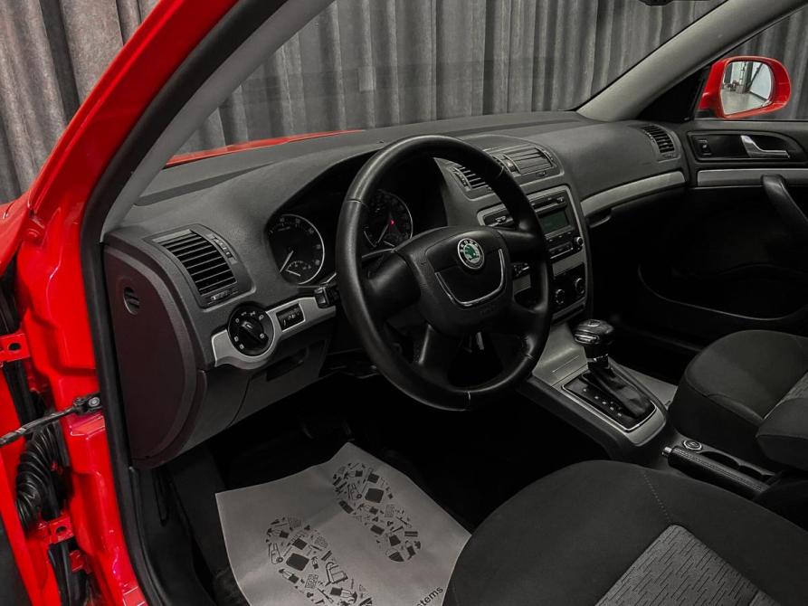 Skoda Octavia II (A5) Рестайлинг Красноярск  - изображение 8
