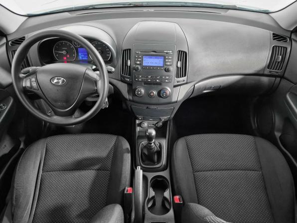 Hyundai i30 I с пробегом 2010 года, цена 556 000 рублей, 221339 км, хэтчбек, Автокод Объявления