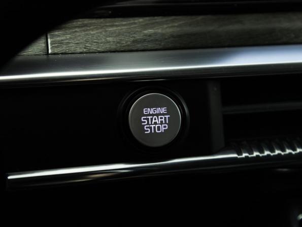 Kia K5 III с пробегом 2022 года, цена 2 299 777 рублей, 76942 км, седан, Автокод Объявления