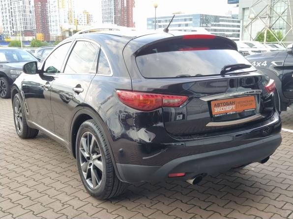 Infiniti FX II (S51) Рестайлинг с пробегом 2012 года, цена 1 950 000 рублей, 200000 км, внедорожник, Автокод Объявления