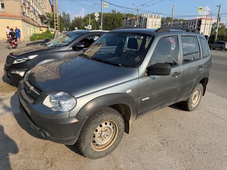 Chevrolet Niva I Рестайлинг Пермь  - изображение 1