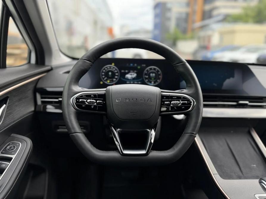 Omoda C5 I Кемерово  - изображение 11
