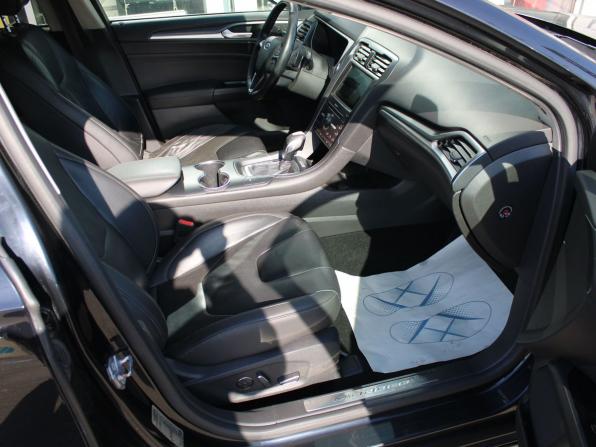 Ford Mondeo V с пробегом 2018 года, цена 1 665 000 рублей, 191204 км, седан, Автокод Объявления
