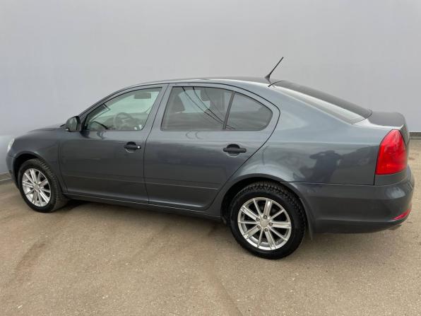 Skoda Octavia II (A5) Рестайлинг с пробегом 2011 года, цена 585 000 рублей, 265655 км, лифтбек, Автокод Объявления