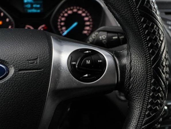 Ford Kuga II с пробегом 2016 года, цена 1 595 000 рублей, 141774 км, внедорожник, Автокод Объявления