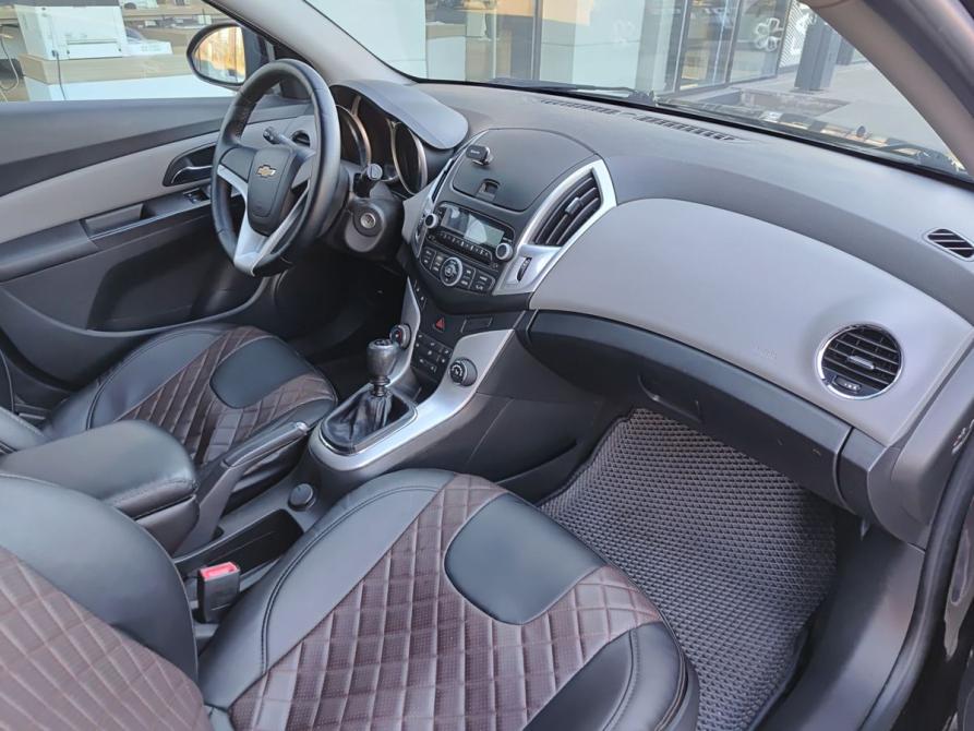 Chevrolet Cruze I Рестайлинг Ижевск  - изображение 13