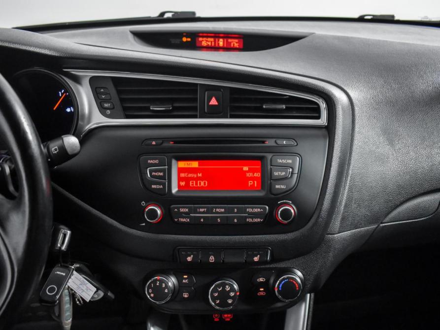 Kia Ceed II Рестайлинг Санкт-Петербург  - изображение 17