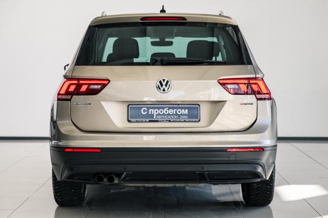 Volkswagen Tiguan II с пробегом 2018 года, цена 2 580 000 рублей, 90622 км, внедорожник, Автокод Объявления