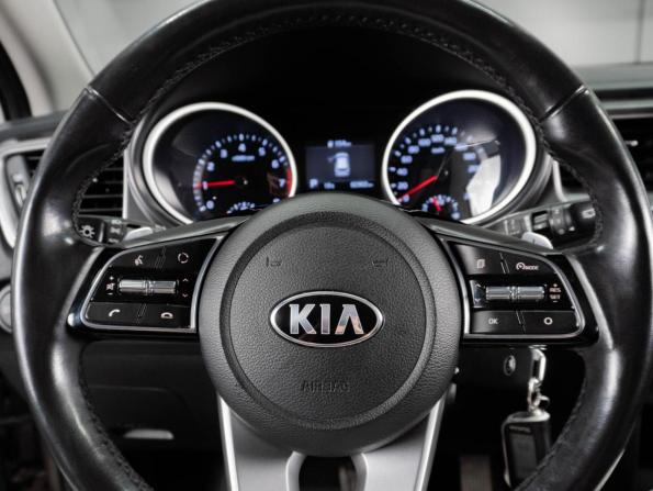 Kia Ceed III с пробегом 2018 года, цена 1 719 000 рублей, 82901 км, хэтчбек, Автокод Объявления