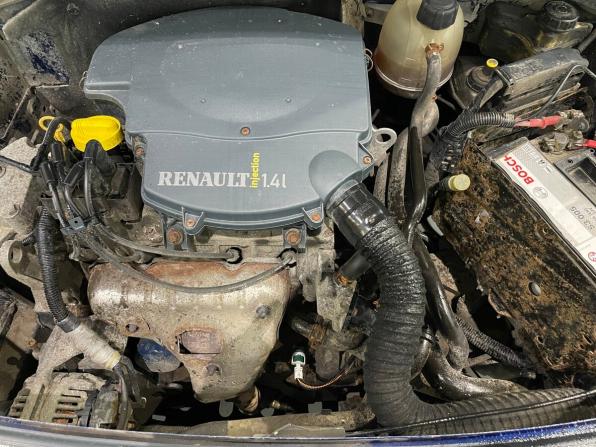 Renault Symbol I Рестайлинг 2 с пробегом 2007 года, цена 345 000 рублей, 159925 км, седан, Автокод Объявления