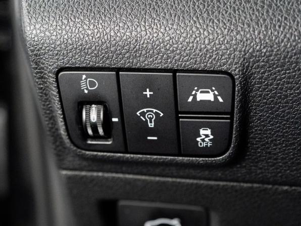 Kia K5 III с пробегом 2021 года, цена 2 450 000 рублей, 137105 км, седан, Автокод Объявления
